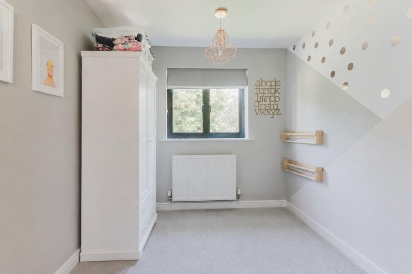 Images for Warren Close, Leamington Spa