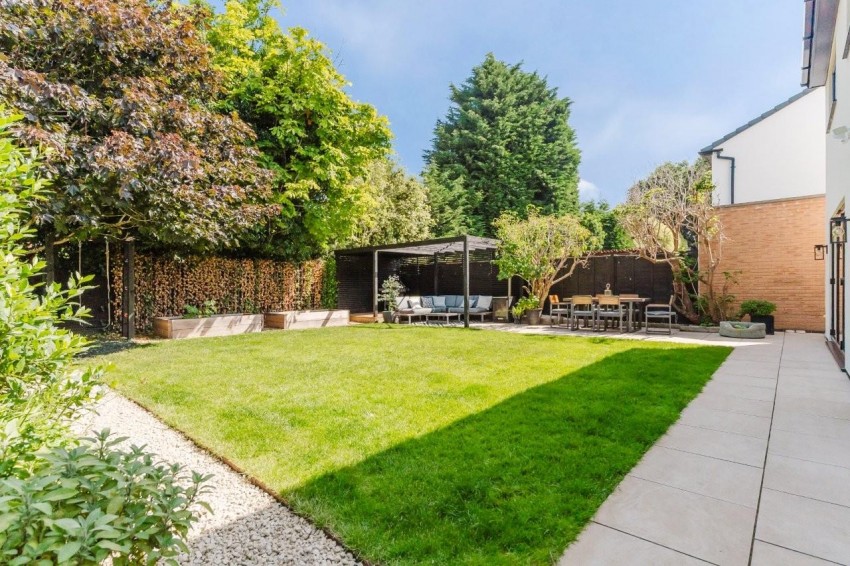 Images for Warren Close, Leamington Spa