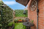 Images for Meadow Road, Warwick