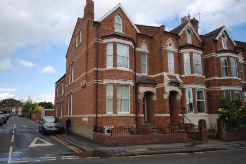 View Full Details for 222, Rugby Road, Leamington Spa