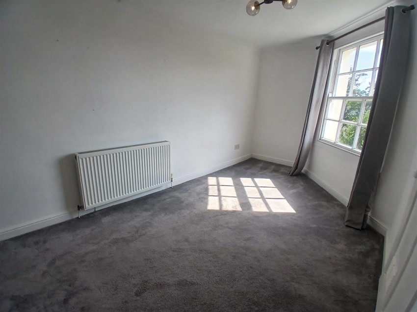Images for 28 Portland Place West, Leamington Spa