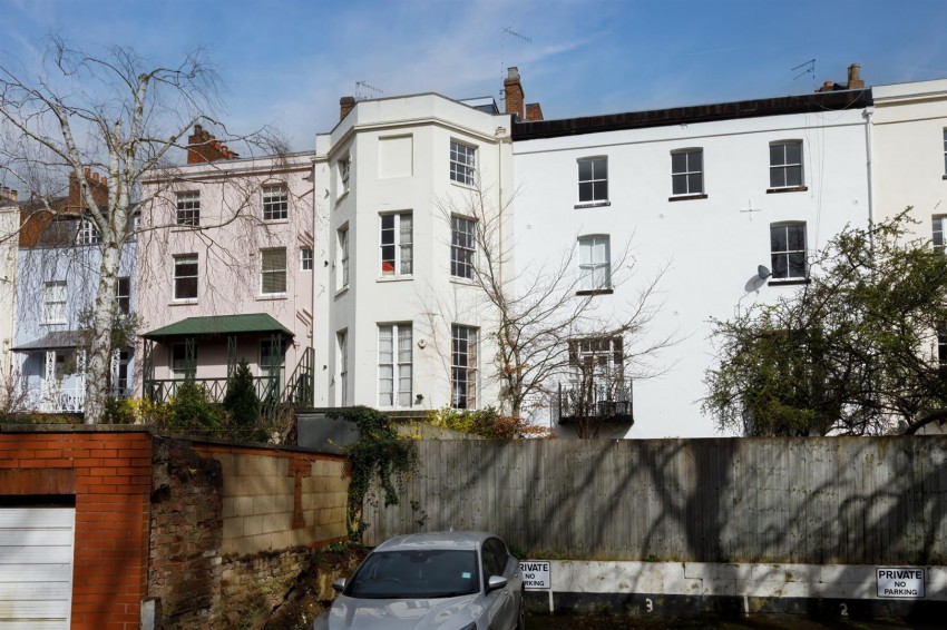 Images for 28 Portland Place West, Leamington Spa