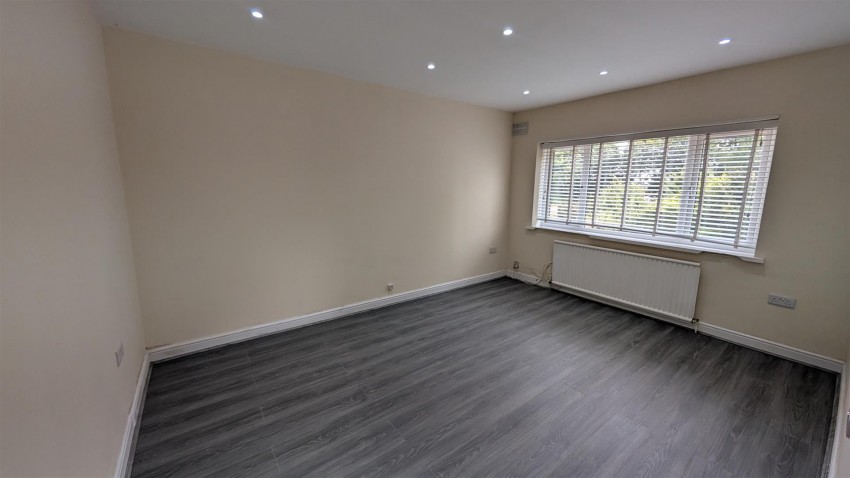 Images for Landor Road, Whitnash, Leamington Spa