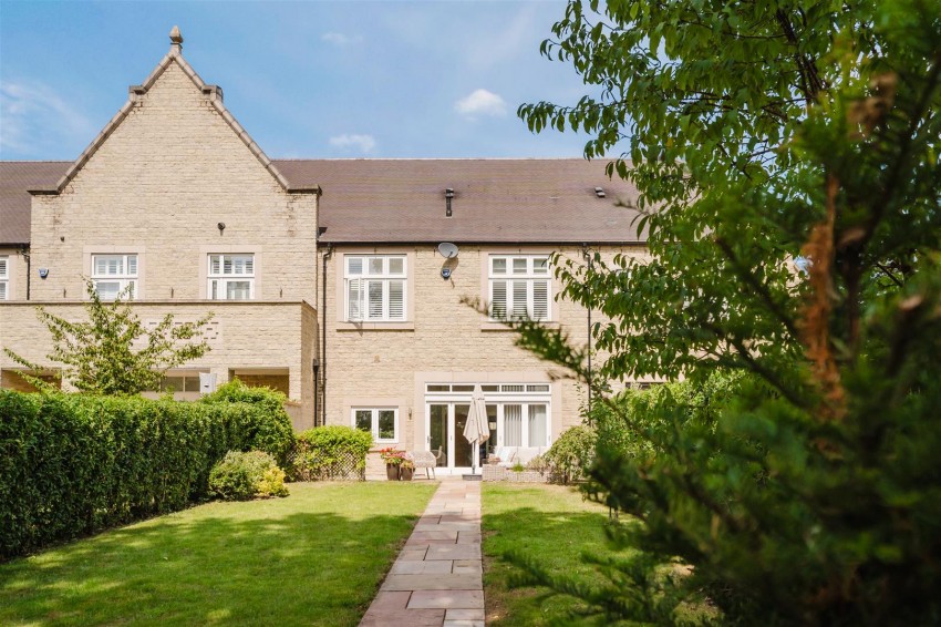 Images for Manor Gardens Haseley Manor, Warwick