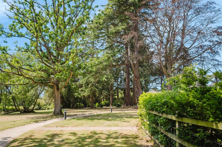 Images for Manor Gardens Haseley Manor, Warwick