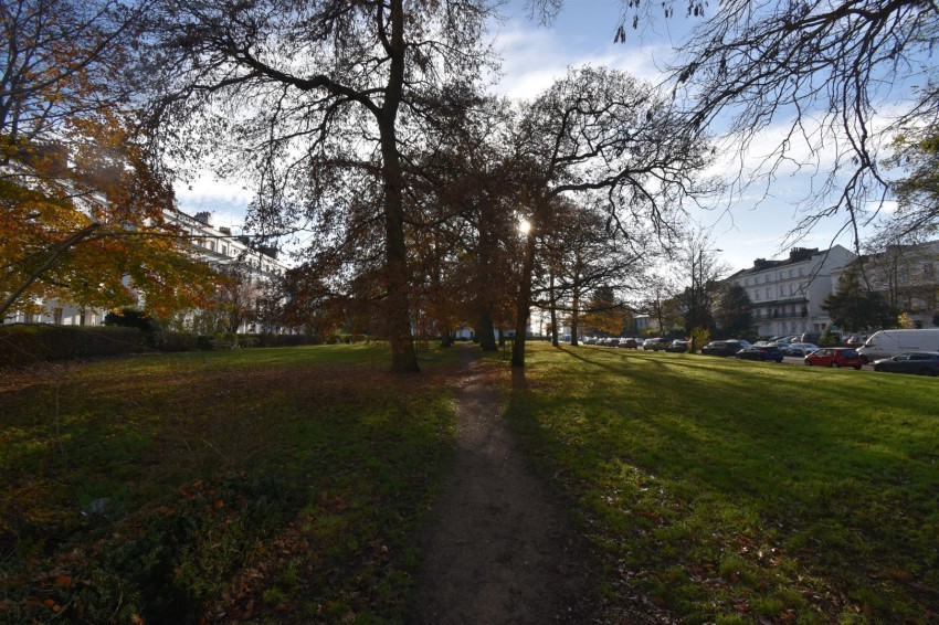 Images for 42 Clarendon Square, Leamington Spa